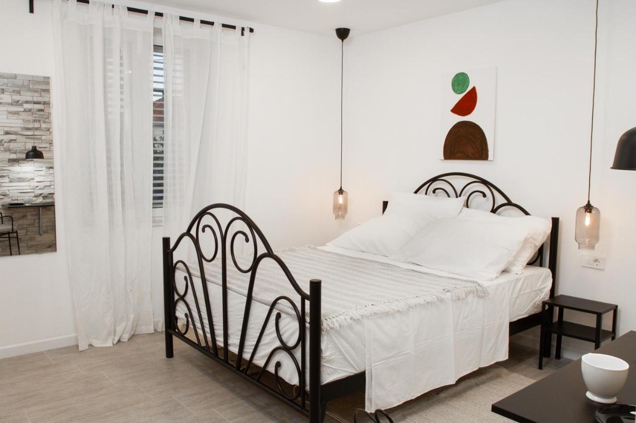 Vinea Suites Trogir Eksteriør billede
